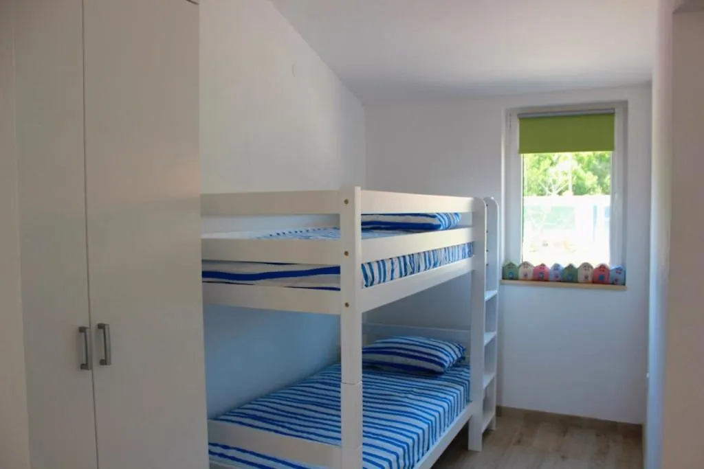 Apartments For Families With Children Zdrelac, Pasman - 8424 Ždrelac