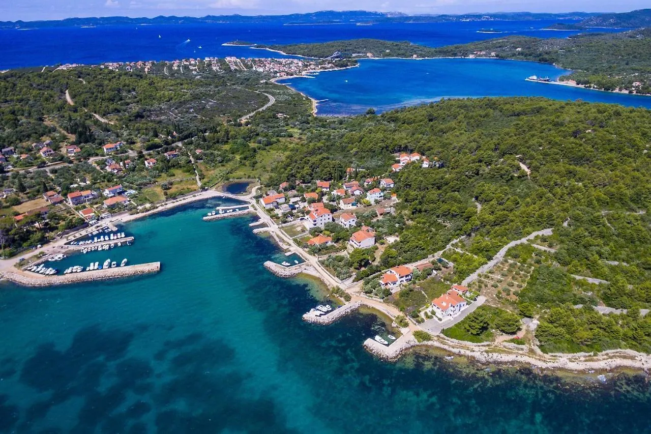 Apartments For Families With Children Zdrelac, Pasman - 8424 0*, Ždrelac Croacia
